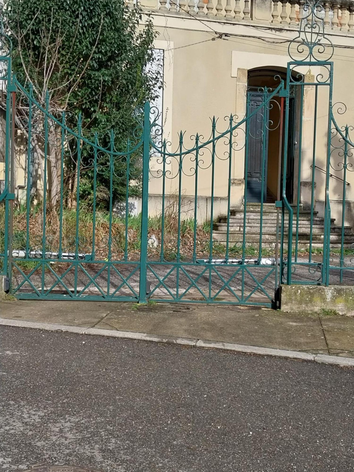 Maison Quai De La Fontaine Plus Parking Nimes Luaran gambar